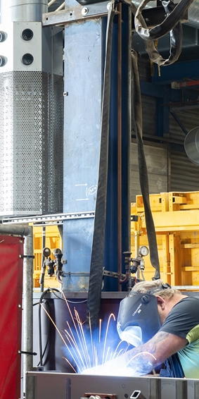 Aangenaam binnenklimaat en lasrookafzuiging bij Hendriks stalenbekistingtechniek