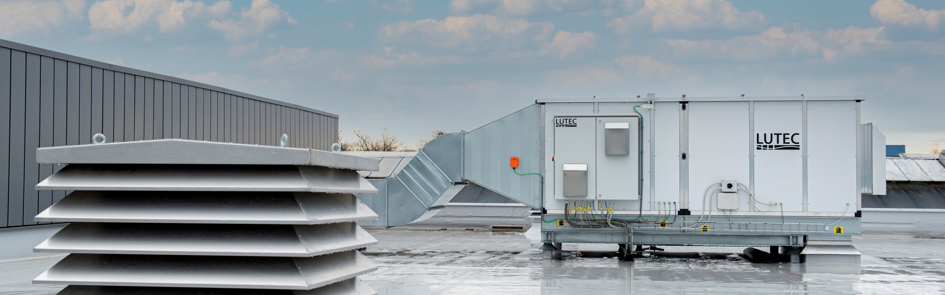 Wilt u op de hoogte blijven? U kunt ons ook volgen op LinkedIn.