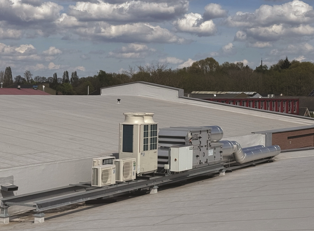 HVAC voor kantoor, demoruimte en productiehal