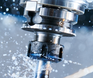 Verhogen luchtkwaliteit en afvoer van warmte binnen productieruimten CNC verspaning