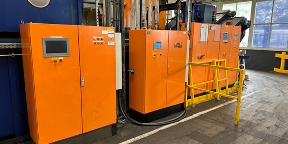 Besturingskasten in de gewenste kleur