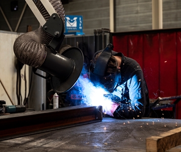 Bronafzuiging bij laswerkzaamheden