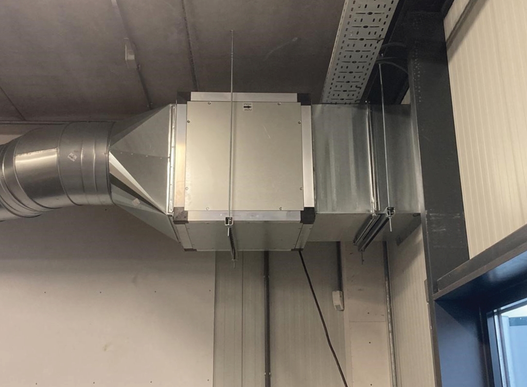 Onze oplossing voor lasdampafzuiging in een kleine ruimte