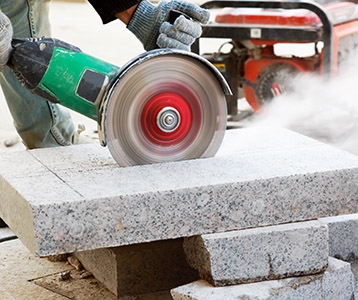 Ontstoffing voor een stofvrije werkomgeving in de steen- en betonindustrie