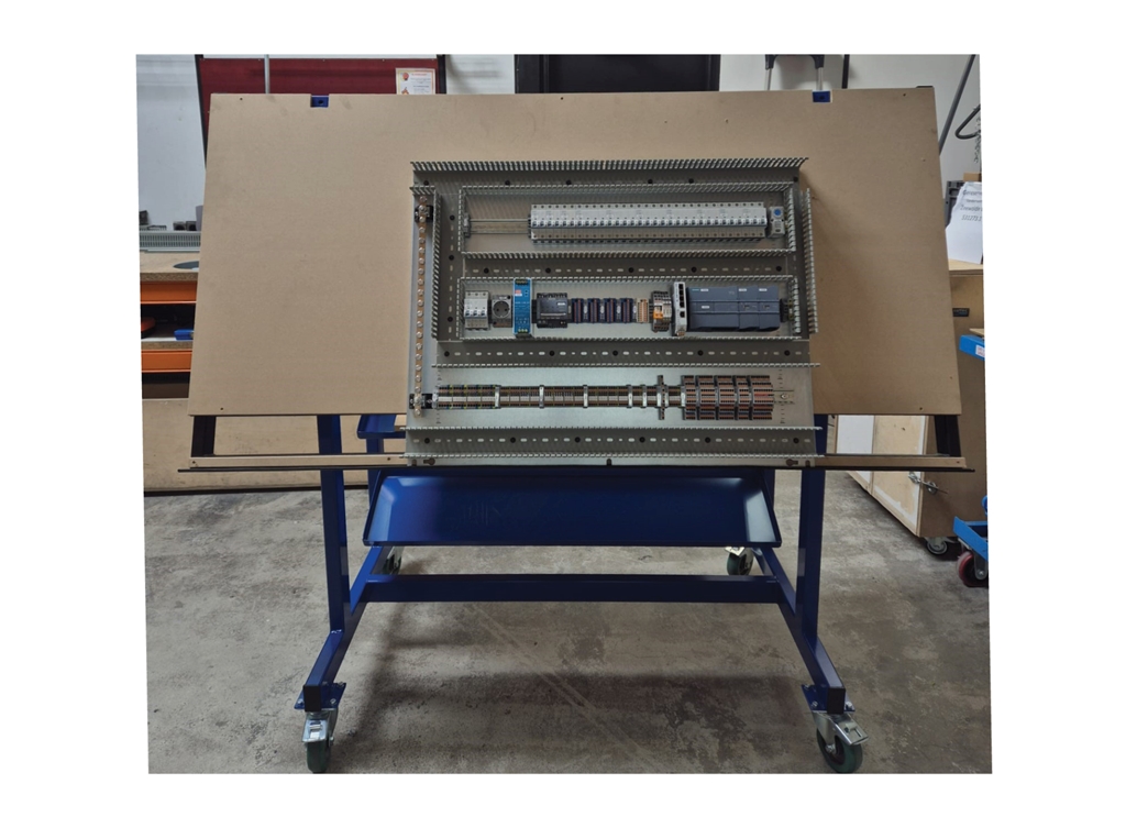 Voor besturingskasten van eigen ontwerp