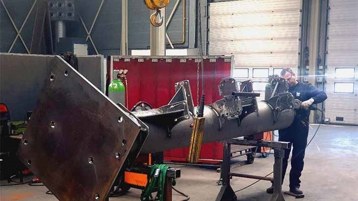 Veel metaalbewerking in productiehal vraagt om juist afzuigsysteem