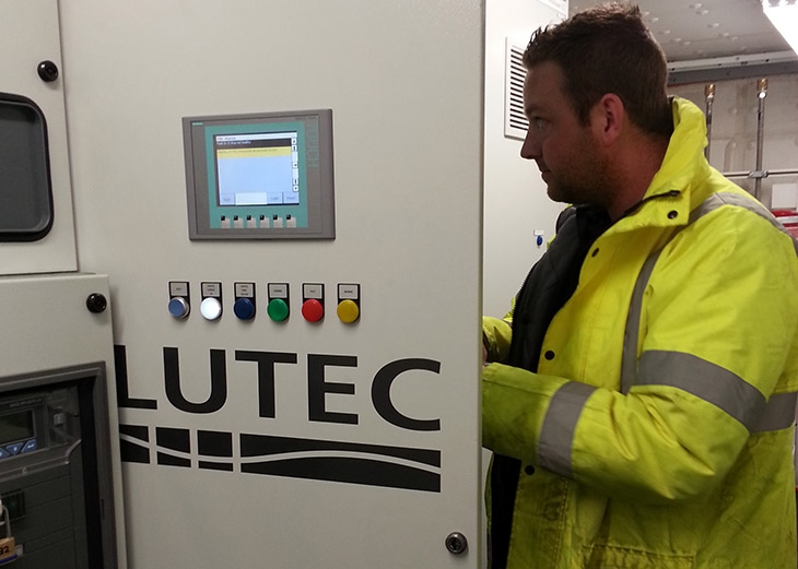 Afstellen centrale besturingskast