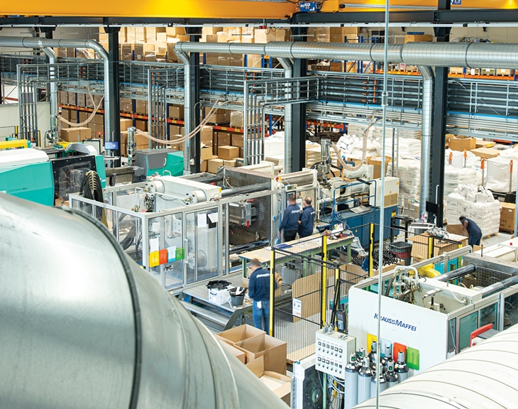 Voor de nieuwe bedrijfshal van Promatrix is een optimaal binnenklimaat gecreëerd.