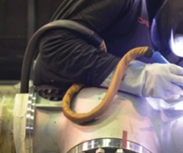 Sterk staaltje lasrookafzuiging